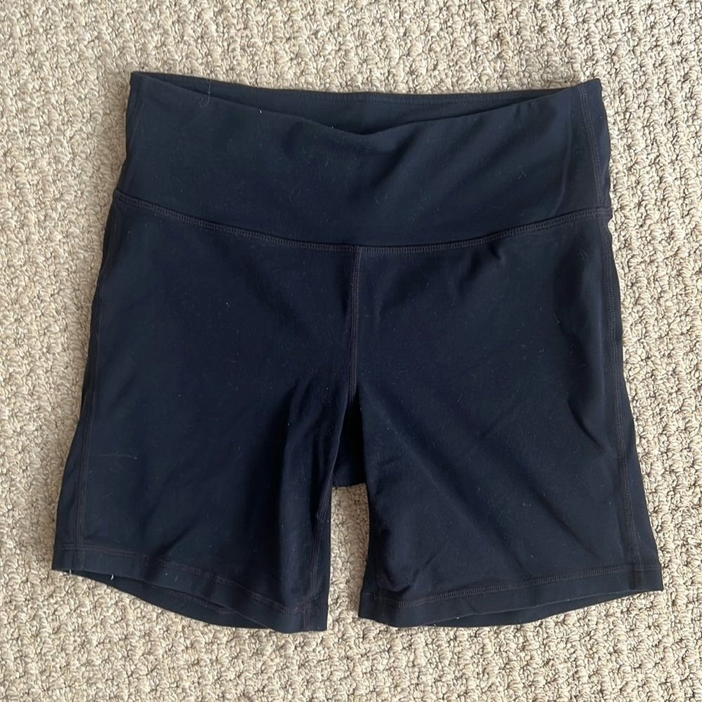 Athleta 6” Inseam Black Biker Short